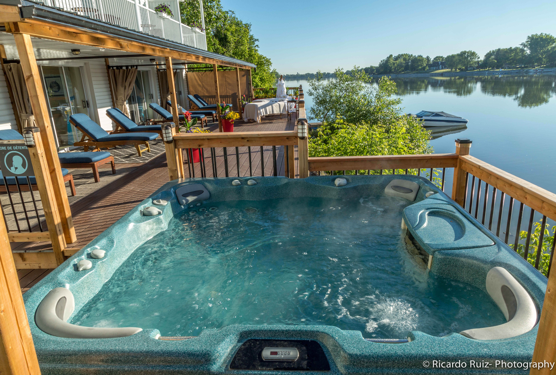 Spa Les Thermes - Auberge Handfield