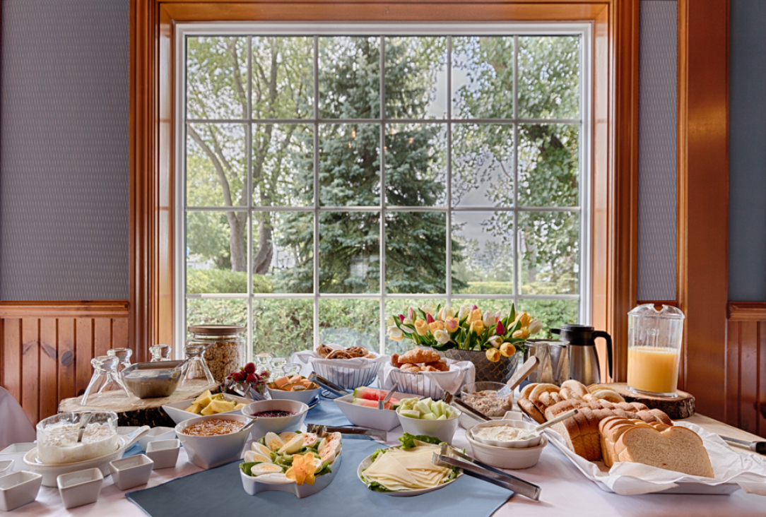 Country  - Auberge Handfield