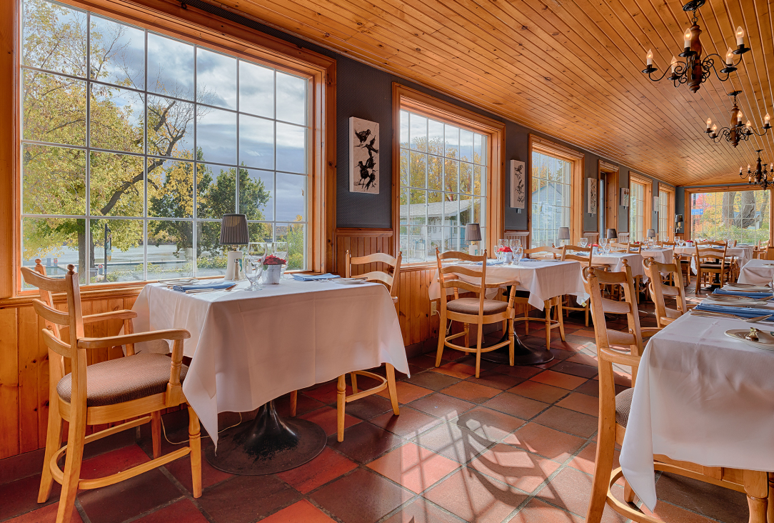 Restaurant - Auberge Handfield